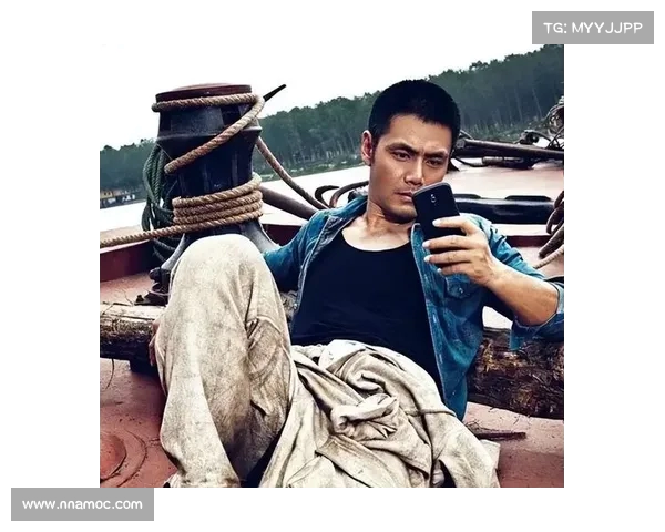 邵兵近照曝光:骑元自行车,身材发福但精神焕发!(邵兵资料) 邵兵近照曝光:骑元自行车,身材发福但精神焕发!(邵兵资料)
